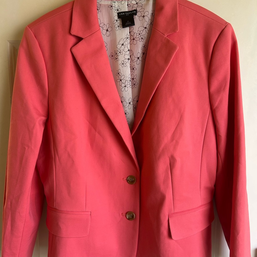 Ann Taylor Coral Blazer